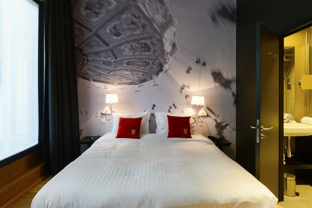 Hotel The Royal Snail نامور المظهر الخارجي الصورة
